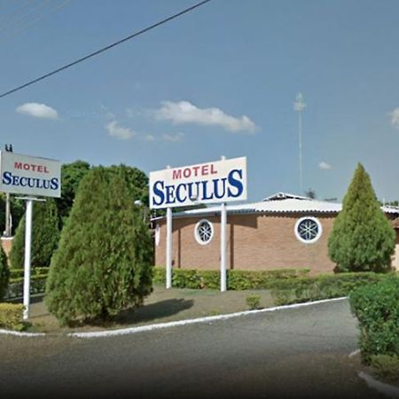 Motel Seculus Barretos Exterior foto